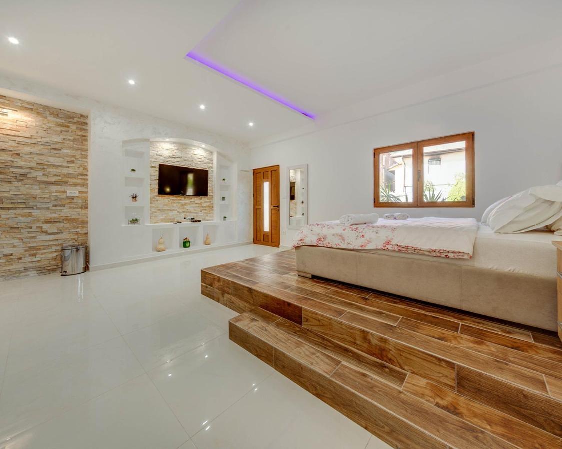 טיווט Villa Ilijana מראה חיצוני תמונה