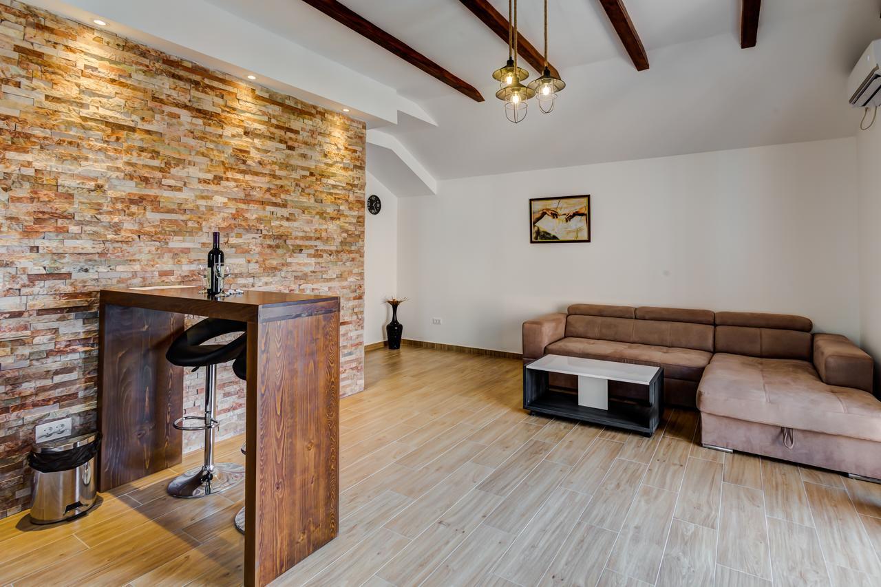 טיווט Villa Ilijana מראה חיצוני תמונה